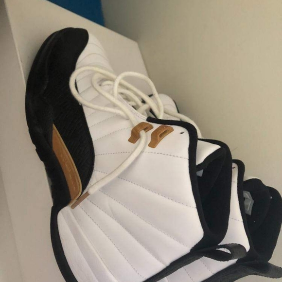 Jordan CHINESE NEW YEAR - Picture 2 of 8